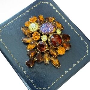 Vintage Floral Cluster Brooch – Juliana? Topaz Amber Yellow and Iridescent